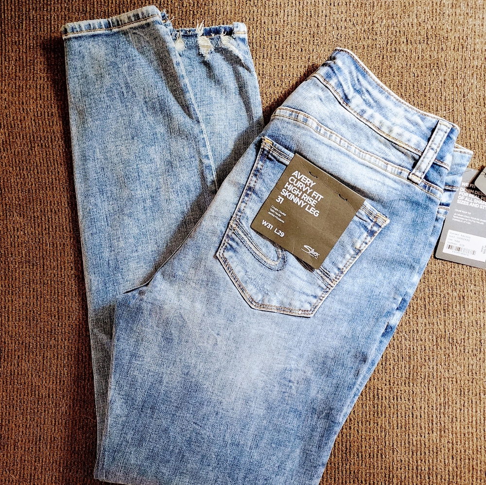 Silver Avery Curvy Fit Skinny Jeans